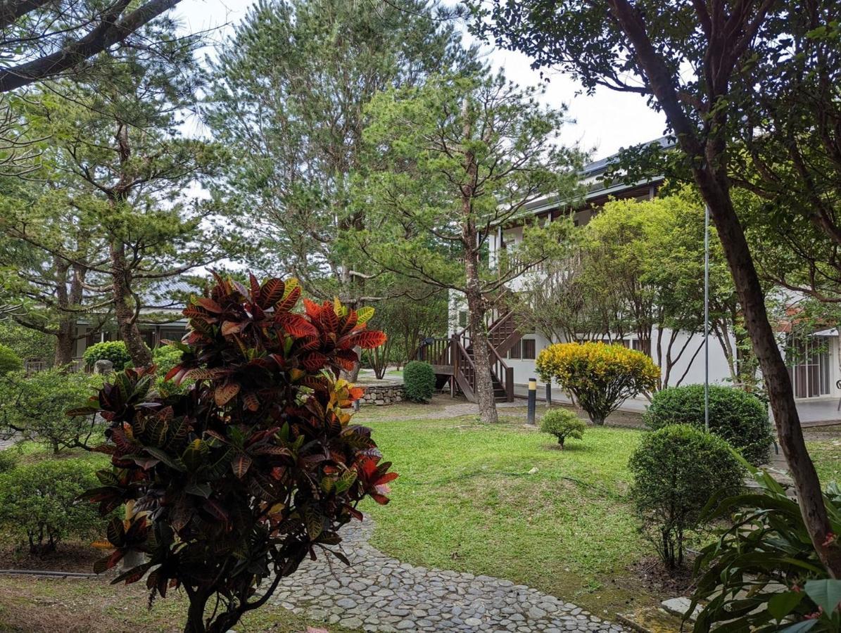 Flying Villa Nantou Buitenkant foto