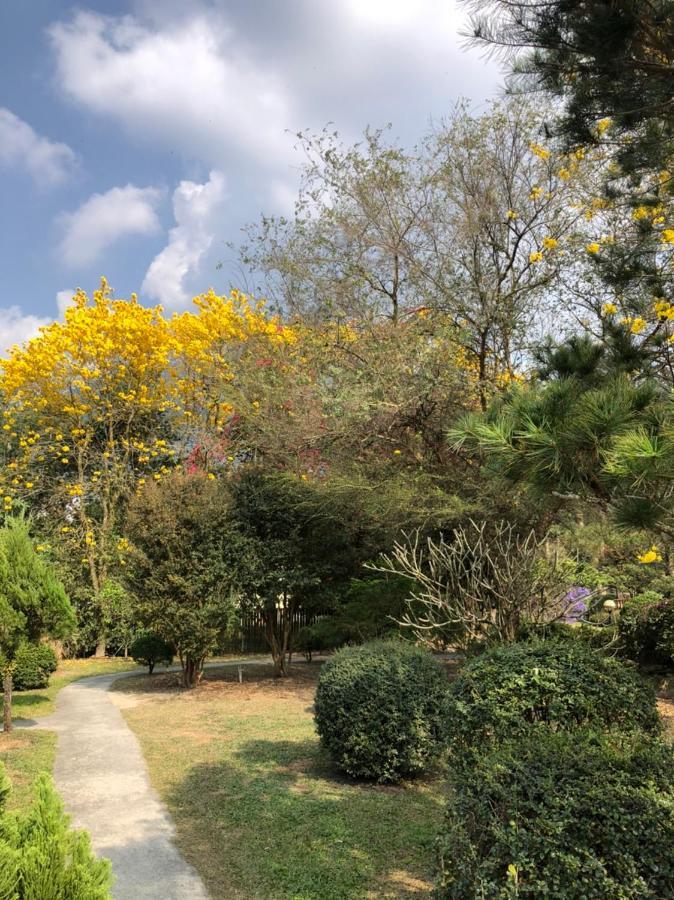 Flying Villa Nantou Buitenkant foto