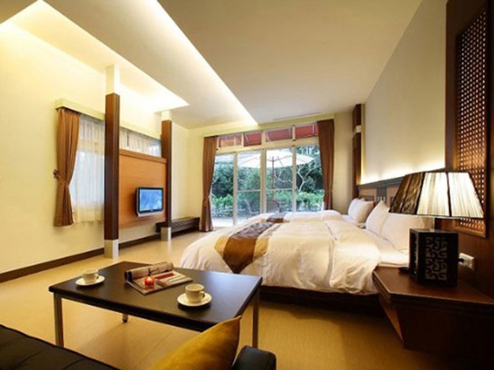 Flying Villa Nantou Buitenkant foto