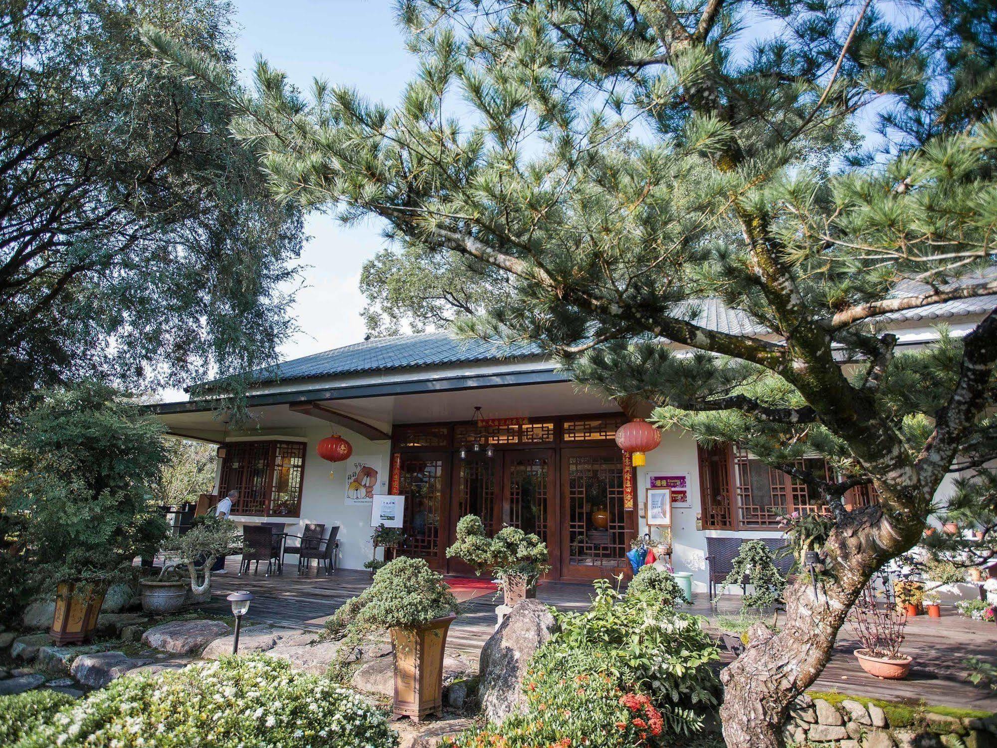 Flying Villa Nantou Buitenkant foto
